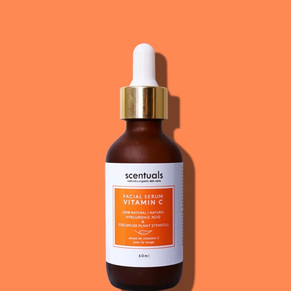 New in Box Scentuals Viramin C Facial Serum